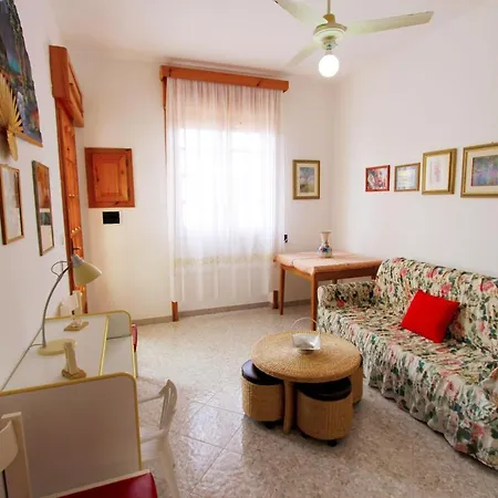 Villetta Mirto 150 M Dalla Spiaggia Holiday home