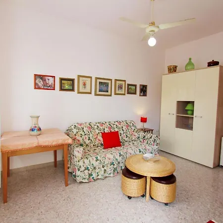 Villetta Mirto 150 M Dalla Spiaggia Holiday home *