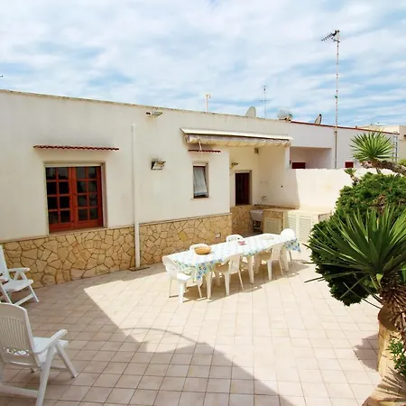 Villetta Mirto 150 M Dalla Spiaggia Holiday home