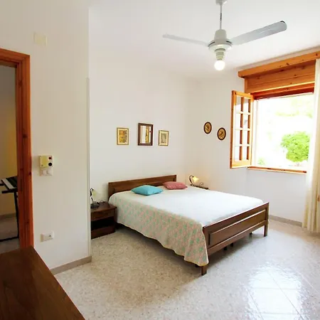 Villetta Mirto 150 M Dalla Spiaggia Holiday home *