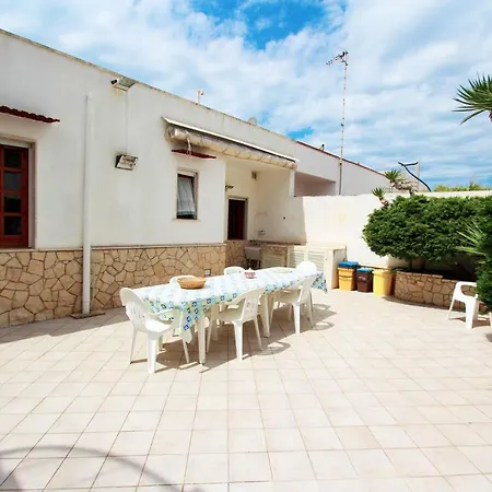 Villetta Mirto 150 M Dalla Spiaggia Holiday home